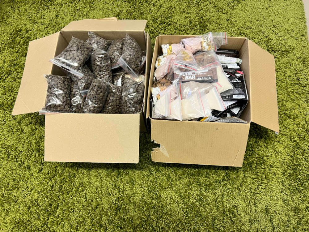 Balenie jedla do krabíc pre mňa a Hektora